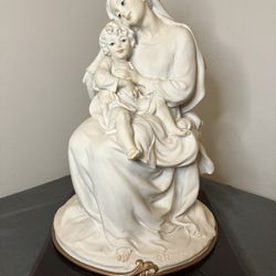 Vintage Giuseppe Armani Capodimonte Madonna & Child Retired Sculpture Statue 11"