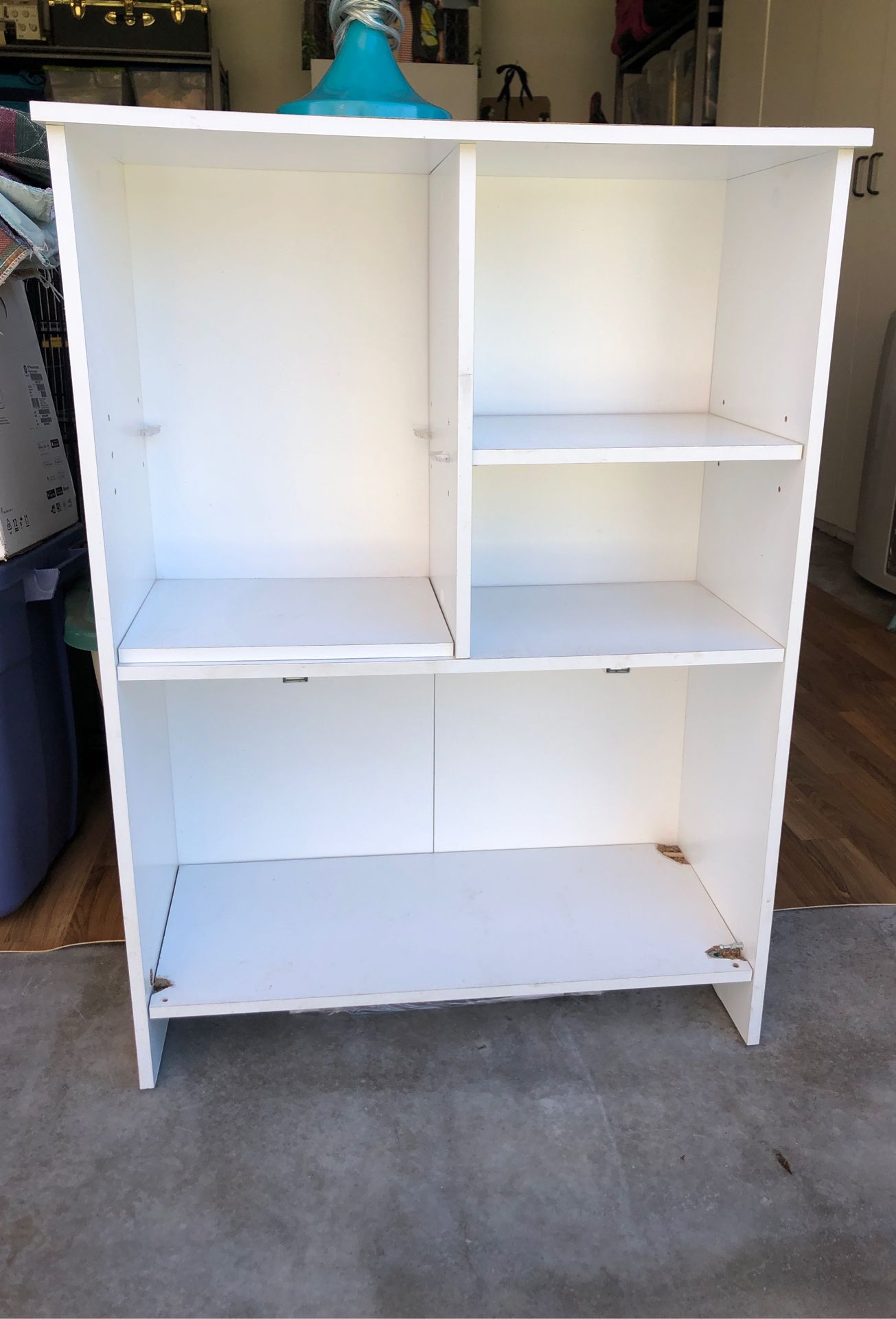 Shelving unit