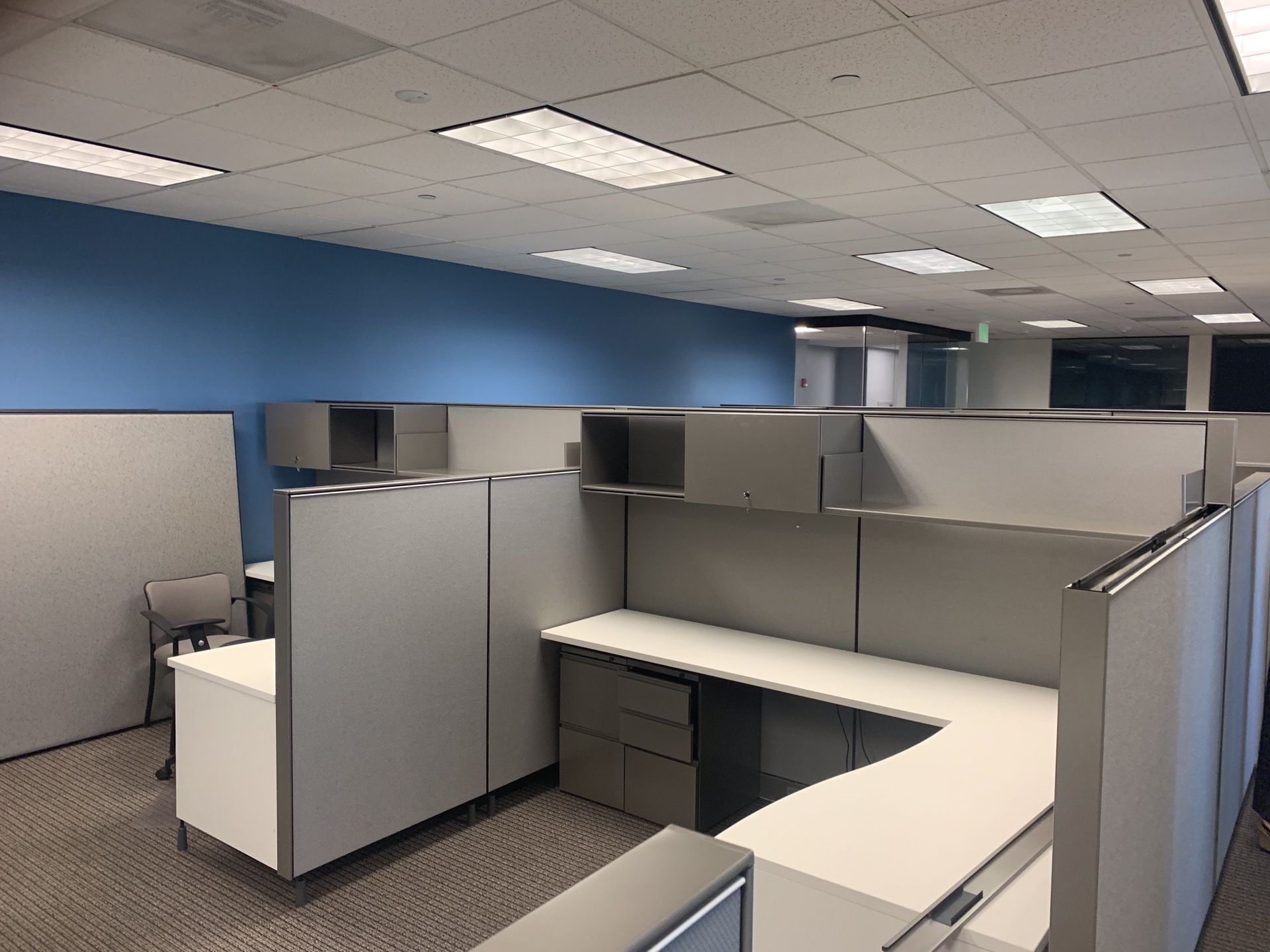 Cubicles 8x6 or 8x8