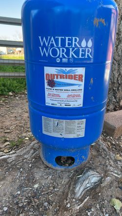 Pressurized Well Tank 