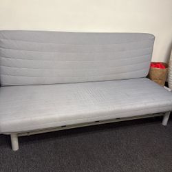 Futon 