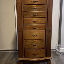 Vintage jewelry  dresser