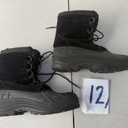 Men’s Black Itaska Snow Boots. Size 12 