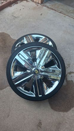 Lexani 18" chrome rims