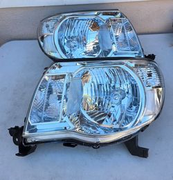 05-11 Toyota Tacoma Headlights Luces Focos Micas Faros Faroles Headlamps