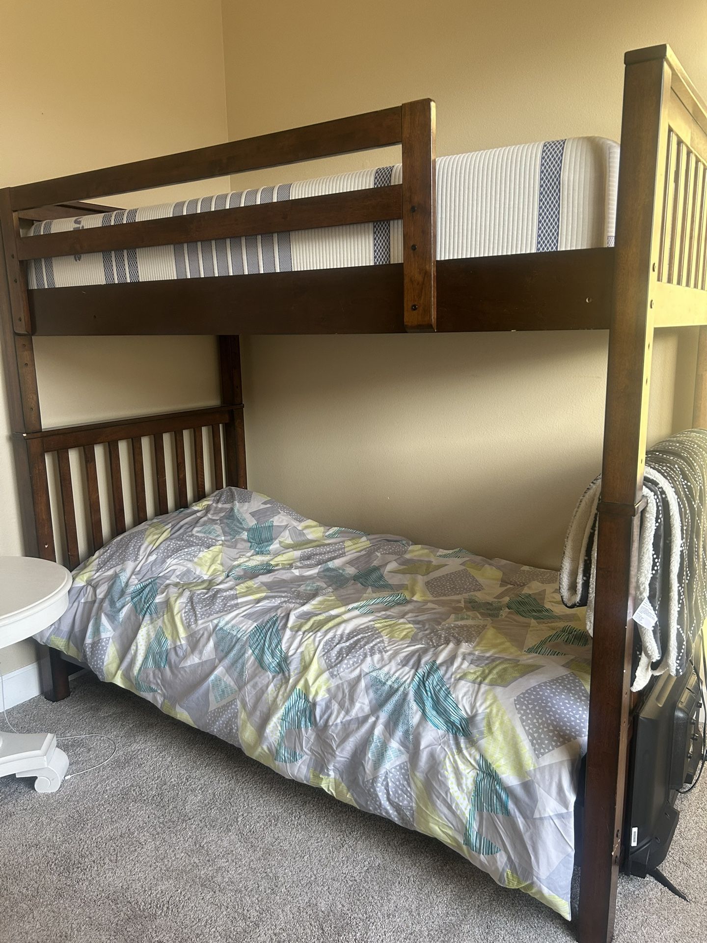 Wooden Bunk Bed - Best Offer