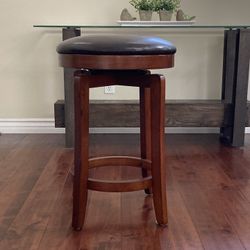 LEATHER SWIVEL STOOL 2FT TALL