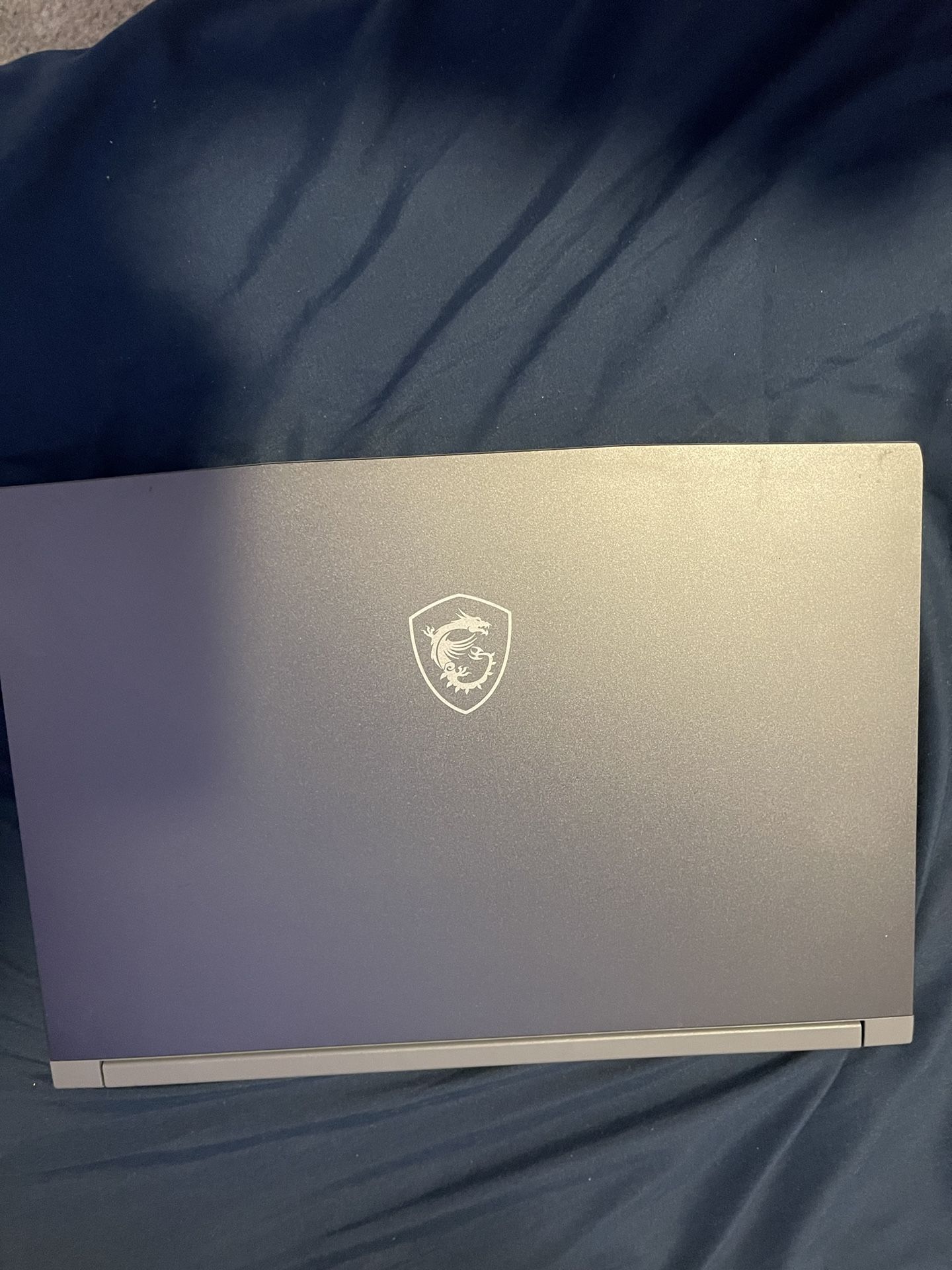 MSI Thin 15 B13VE 144hz i5-13420H Geforce RTX 4050