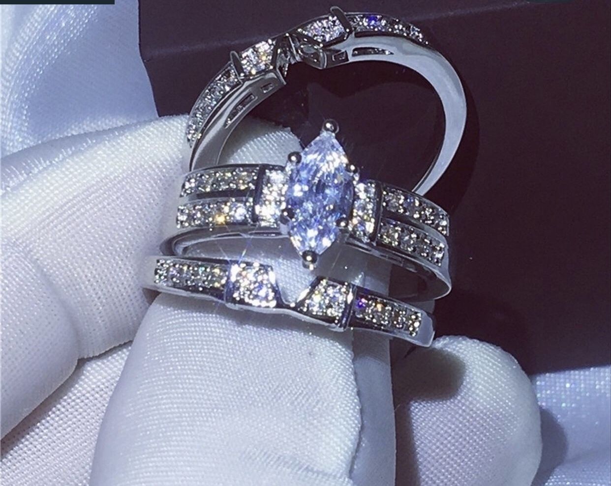 Shiny woman 925 Sterling silver Marquise Cut 3.45CT Diamond jewelry Bridal wedding ring set size 7&8