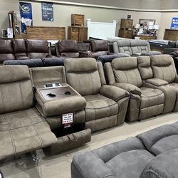 🎉END OF YEAR SALE!!🎉 Brand New Reclining Sofa/Love Combo Only $2399.00!!