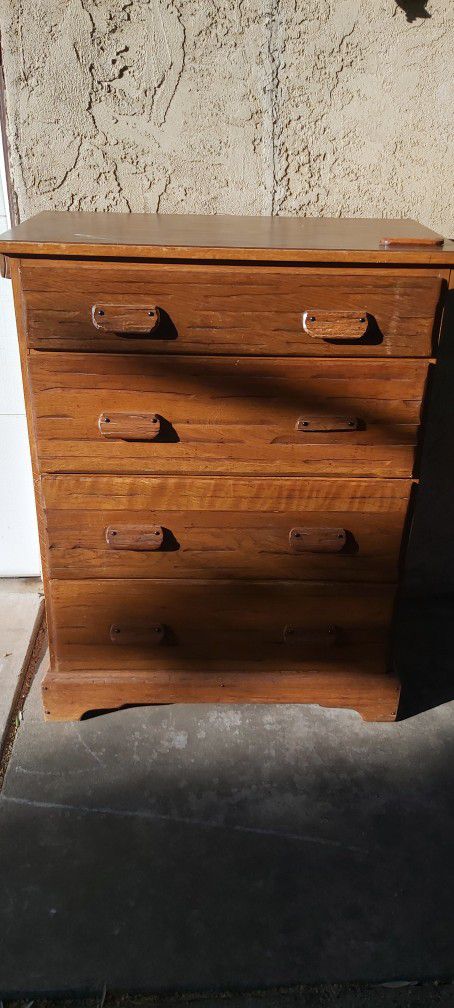Wood Dresser 35 X 19 X45 Free