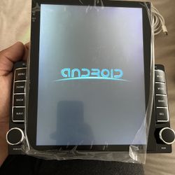 9.7 Car Stereo