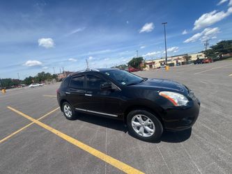 2011 Nissan Rogue sv AWD