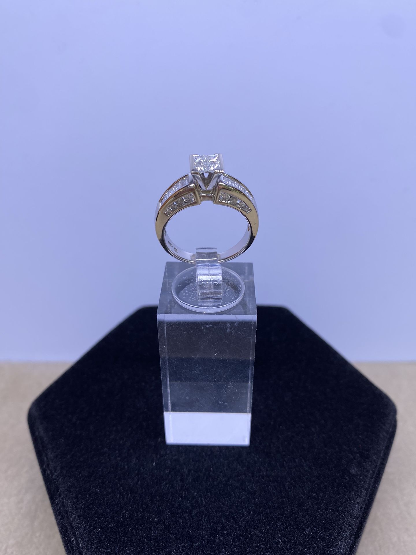 14k Engagement ring 