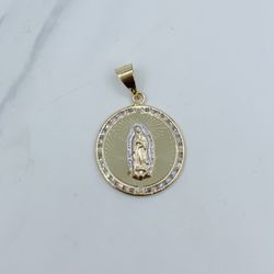 14k gold pendant Out lady of Guadalupe Virgin Mary  ❤️ Medallion pendant ❤️ Dije En Oro Virgen Guadalupe 
