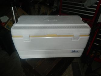 LARGE DEEP 94-QUART IGLOO MARINER SUPER COLD COOLER