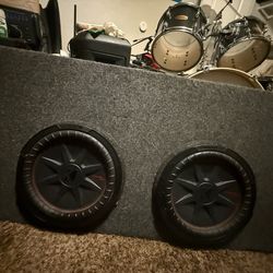 07-13 Tundra CrewMax Subwoofer Box behind the seat