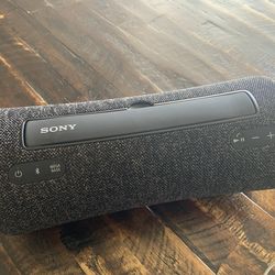 Sony srs xg300 Bluetooth portable speaker