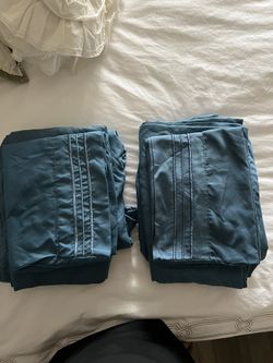 Twin XL Sheet Sets 1000 Thread $12 For Both Sets
