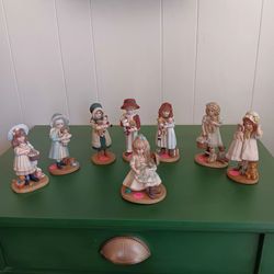 Jan Hagara figurines
