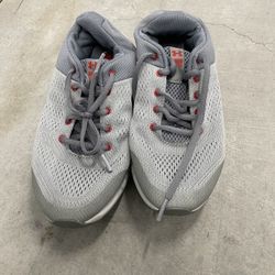 Women’s Shoes 