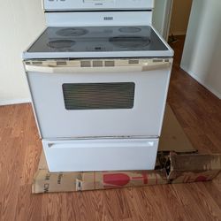 Free 30" electric Stove 