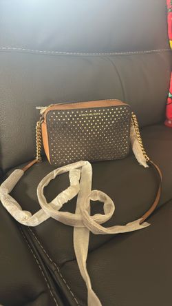 New Micheal Kors Crossbody 
