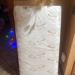 Colchón para niño en excelentes condiciones