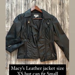 Macy’s Leather Jacket Size XS But Fits Like A Small