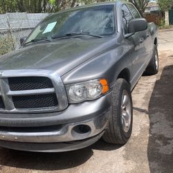 2005 Dodge Crewcab Pickup With Hemi Engine