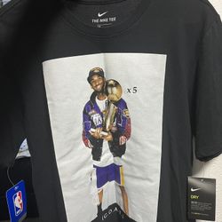 Nike Kobe Bryant Trophy Retirement Shirt Sz M