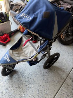 BOB revolution Jogging stroller