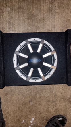 Subwoofer w/ built in amp
