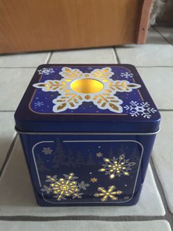 NEW Snowflake Candle Holder Tin - candlelight shows through snowflakes