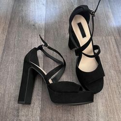 Black suede heels