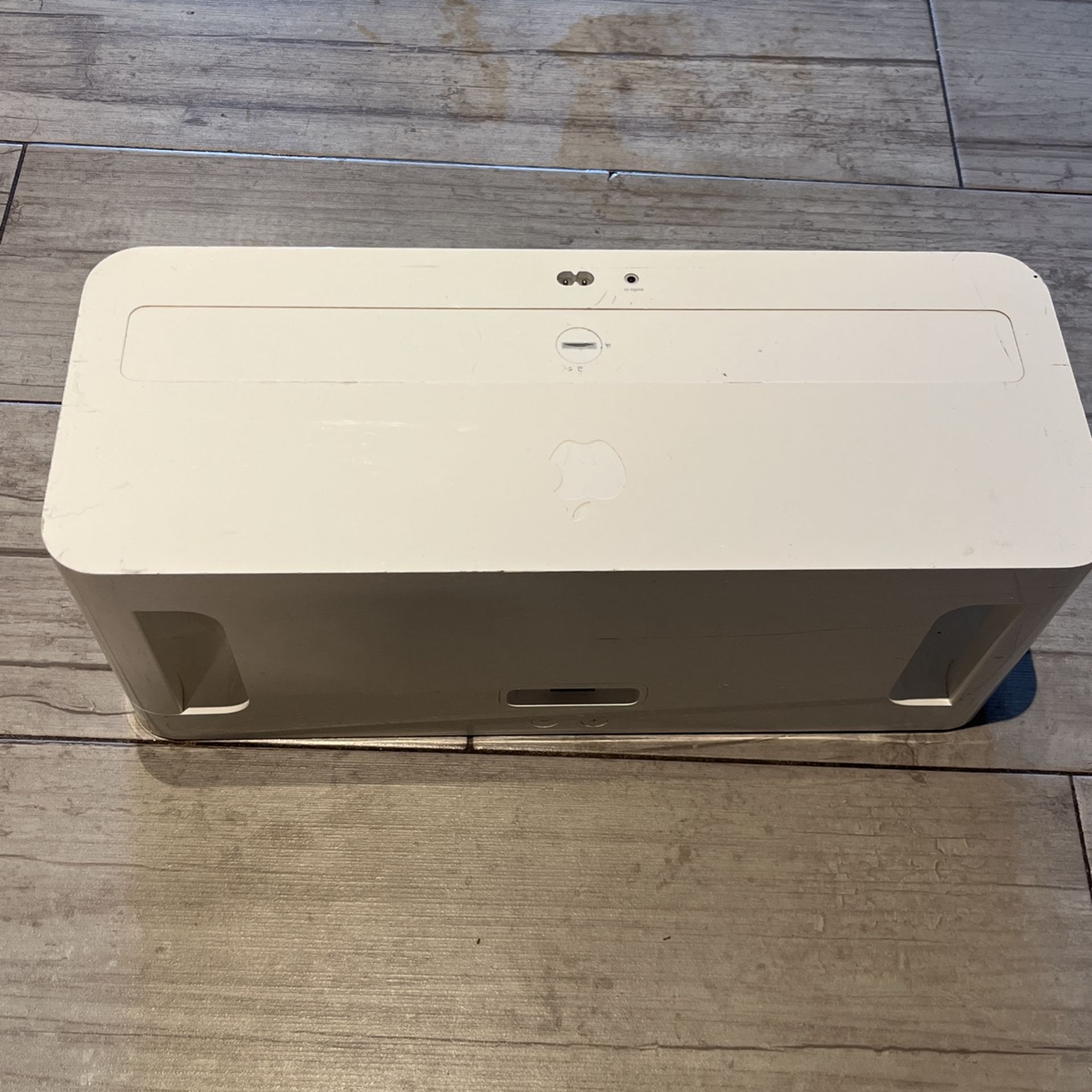 First Generation, Apple iPod Speaker