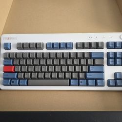 Realforce R3 Keyboard - 30G Key Weight, Bluetooth