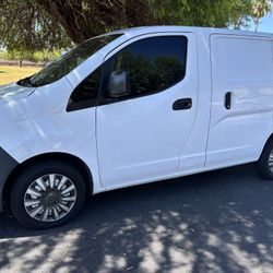 2014 Nissan Nv200