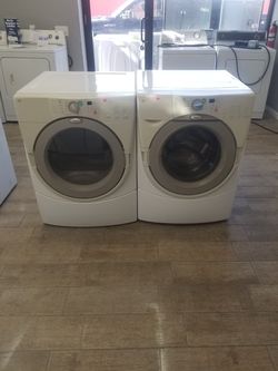 Whrilpool Washer and dryer set