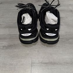 Balenciaga track led