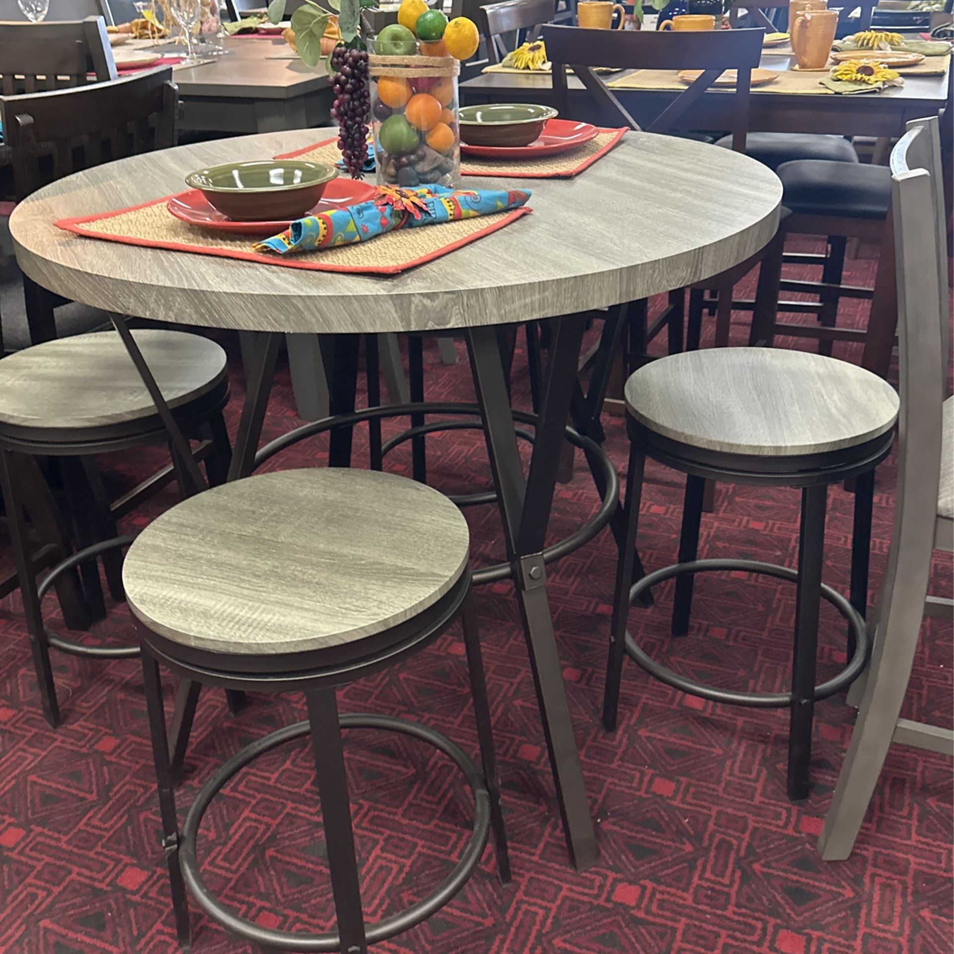 5pc Round Pub Set