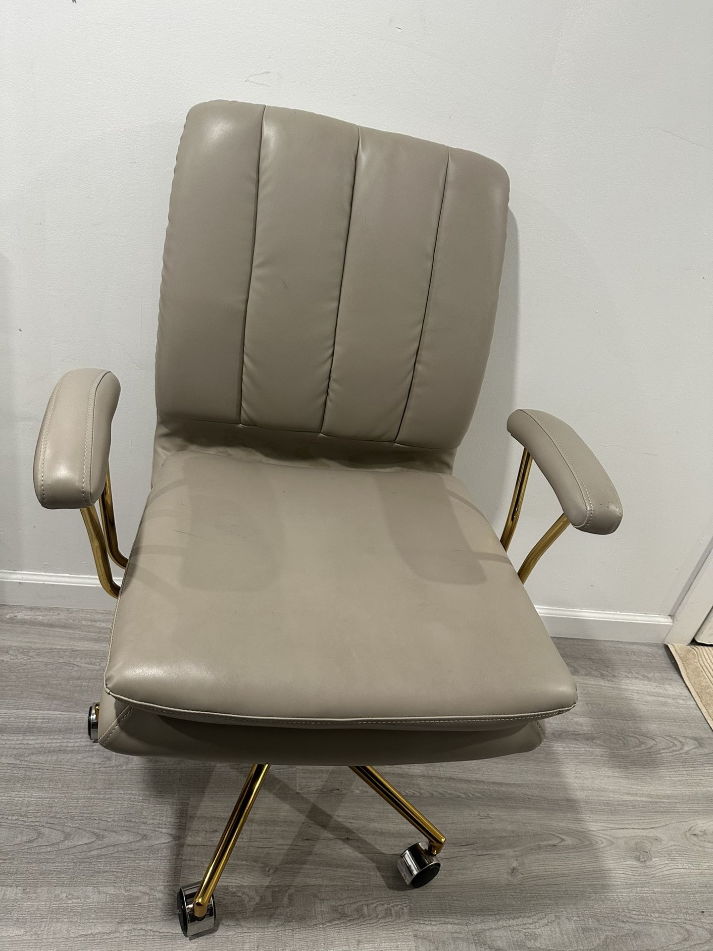 Comfy Desk Chair
