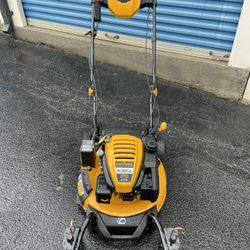 Lawnmower self-propelled