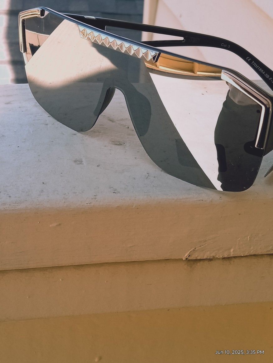 Tru Religion Sunglasses