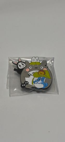 Totoro enamel pin large