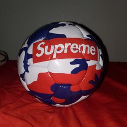 Supreme Camo Soccer Ball DS Brand New 