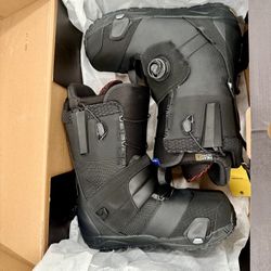 Brand New❗️Men's Burton lon( wide) Step On® Snowboard Boots ( size 11 wide )