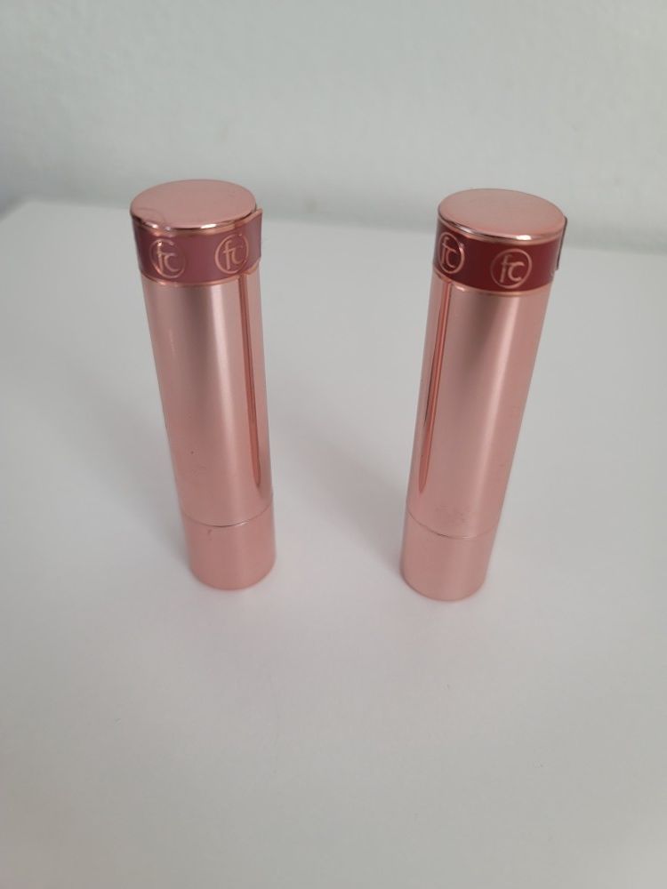 FC lipstick brand new