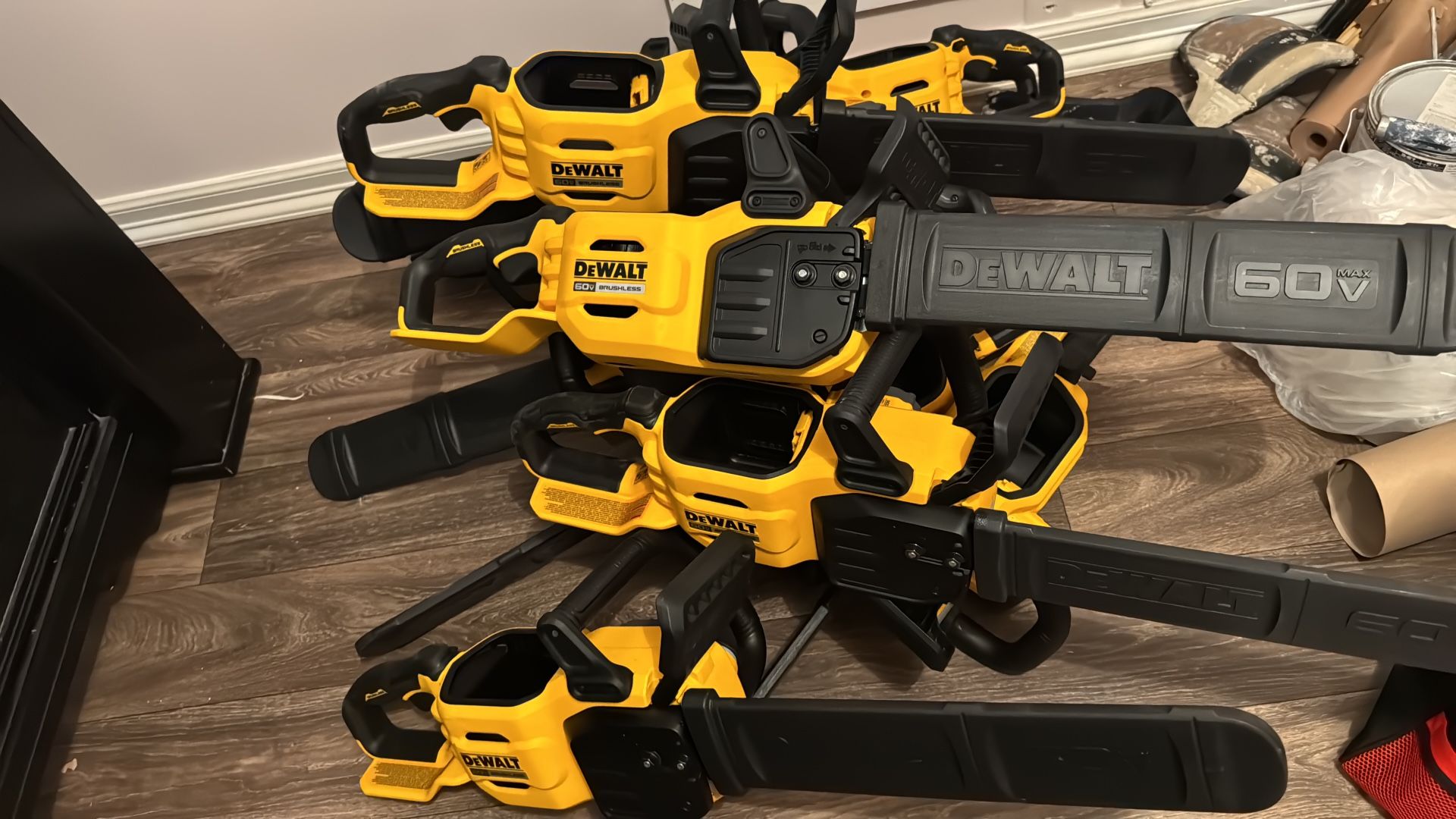 Motosierra Dewalt