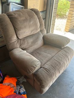 Recliner chair